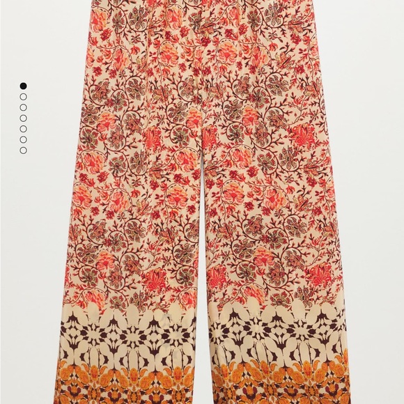 NWOT—Scarf print super flowy pants with elastic waist - Picture 4 of 6
